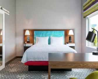 Hampton Inn by Hilton Cooperstown - Cooperstown - Slaapkamer