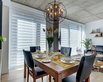 Les Immeubles Charlevoix - Le 760406 - קוויבק סיטי - חדר אוכל