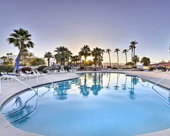 Indian Palms Resort Home w/ Yard & Community Perks - Indio - Piscine