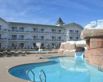 The Wisconsin Hotel & Conference Center - Wisconsin Dells - Uima-allas