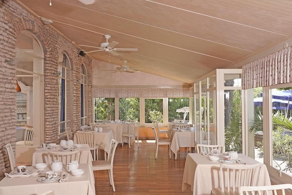 هوتل ماركوني