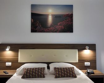 Hotel Santorini - Fira