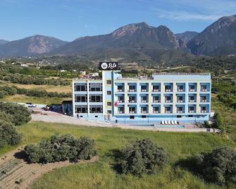Odin Redi Hotel - Maraşlar - Edificio