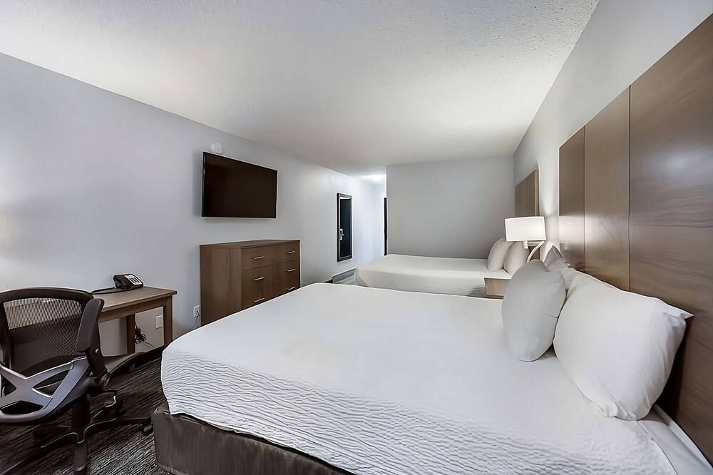 Great Relaxing Overnight Stay! 2 Convenient Units! Near Grants Pass Golf Club! - Grants Pass - Habitación