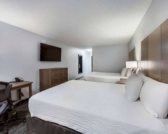 Great Relaxing Overnight Stay! 2 Convenient Units! Near Grants Pass Golf Club! - Grants Pass - Habitación