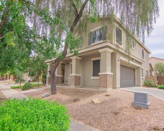 Stylish Home Phoenix - Low Rates Now! - Phoenix - Building