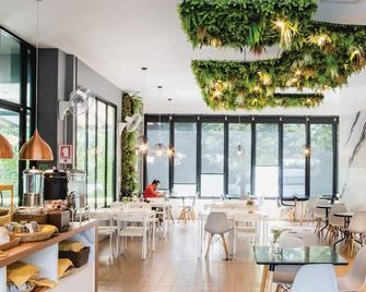 Tamsabai Hotel - Nakhon Sawan - Restaurant