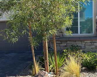 Northwest Private Casita - new build, one mile from shopping - Las Vegas