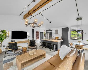 Canyon Casitas at Zion - Springdale - Salon