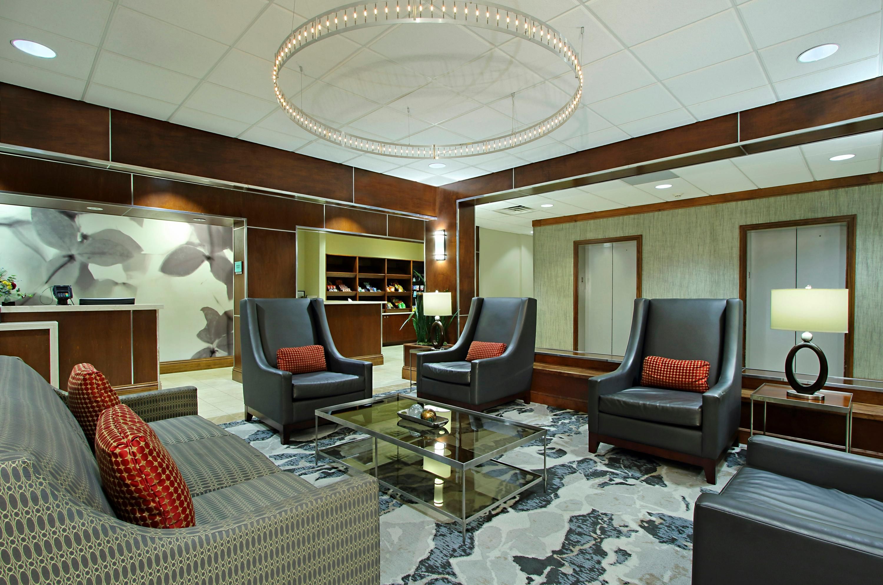 DoubleTree by Hilton Hotel Newark Ohio - Ньюарк - Лаунж