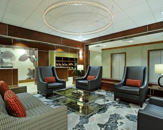 DoubleTree by Hilton Hotel Newark Ohio - Newark - Lounge