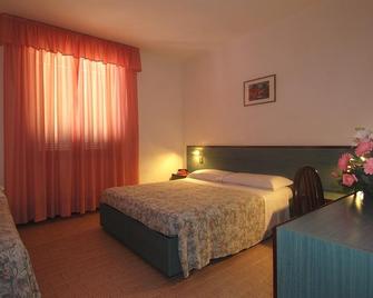 Frank's Hotel - Capoliveri - Ložnice