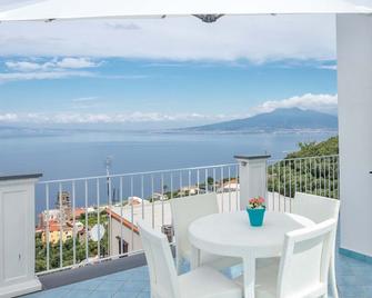 Casa Mareluna - Vico Equense - Balcón