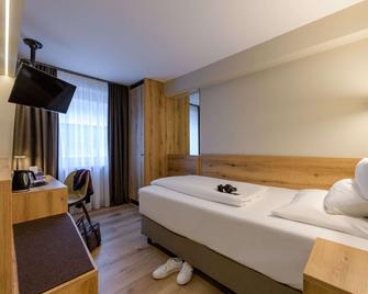 Mercure Hotel München Altstadt - Munich - Bedroom