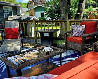 The Heron's Perch - HL - Hampton - Patio