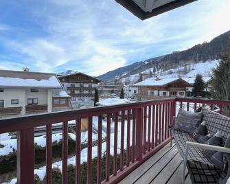 Kitz Residenz by Alpin Rentals - Kaprun - Balcony