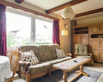 Charming Cottage in Chiny - Chiny - Sala de estar