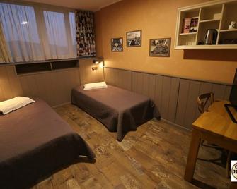 City Hotel - Veliko Tarnovo - Bedroom