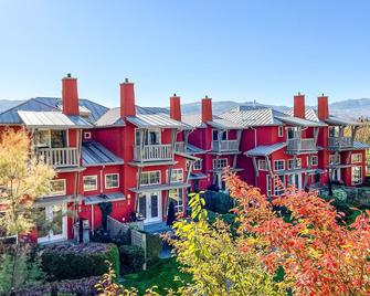 Hotel Eldorado at Eldorado Resort - Kelowna - Building