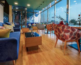 فندق فينيسيا تاور - المنامة - ردهة