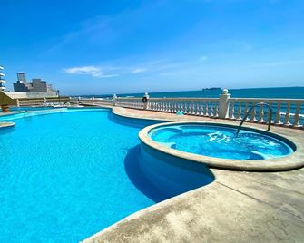 Boca Del Rio/Astur Hotel Y Suites - Veracruz - Pool