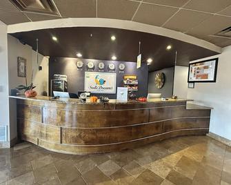 Suite Dreams Motel By Capital O Mattoon I - 57 - Mattoon - Rezeption