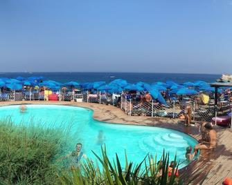 Apartment/ flat - Marciana Marina (Isola d'Elba) - Marciana Marina - Piscina