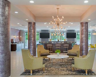 Best Western Plus Ruston Hotel - Ruston - Area lounge