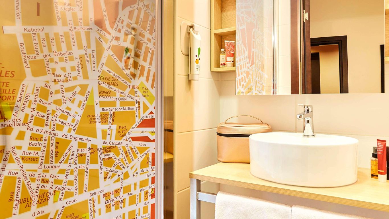 إيبيس ستايلز مارسيي جار سان شارل