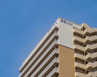 Toyoko Inn Kobe Sannomiya Ekimae - Kobe - Building