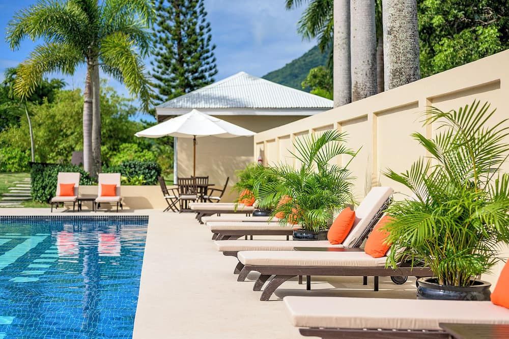 Montpelier Plantation & Beach - צ'רלסטאון (סנט קיטס אנד נביס) - בריכה