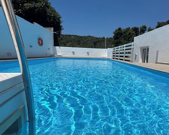 Galini Hellenic Hospitality - Patitiri - Piscina