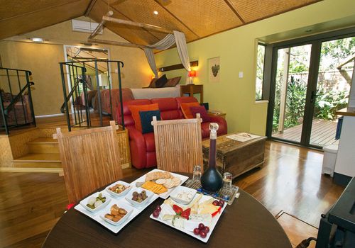 Witches Falls Cottages North Tamborine Hotel Deals Reviews