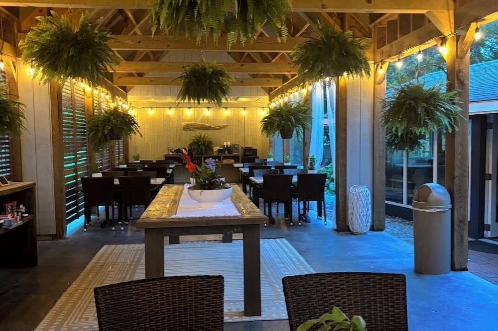 فيراندا كاب كود فاميلي ريزورت