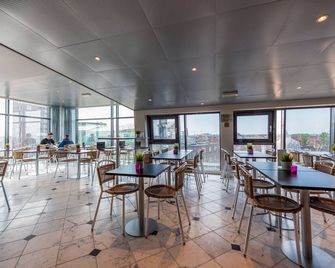 كابين أودنسه هوتل - أودنسي - مطعم