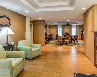 MainStay Suites Grand Island - Grand Island - Sala de estar