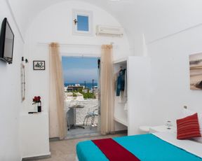 Join Us Low Cost Rooms