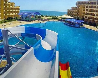 Midia Family Resort - Aheloy - Piscina