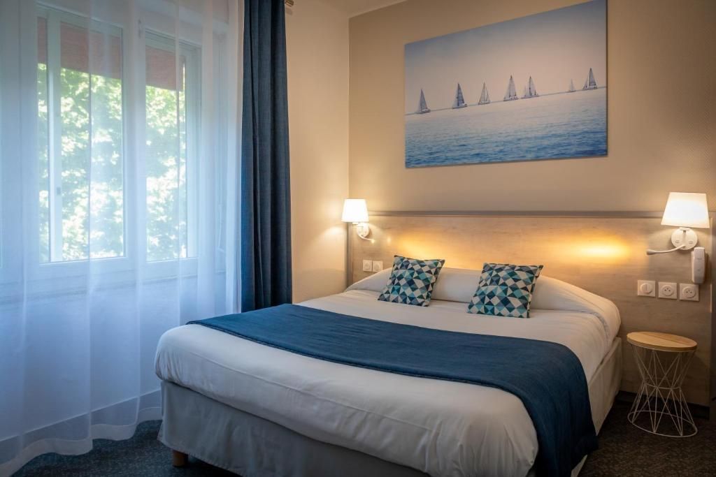 Logis Rex Hotel Lorient - Lorient - Schlafzimmer