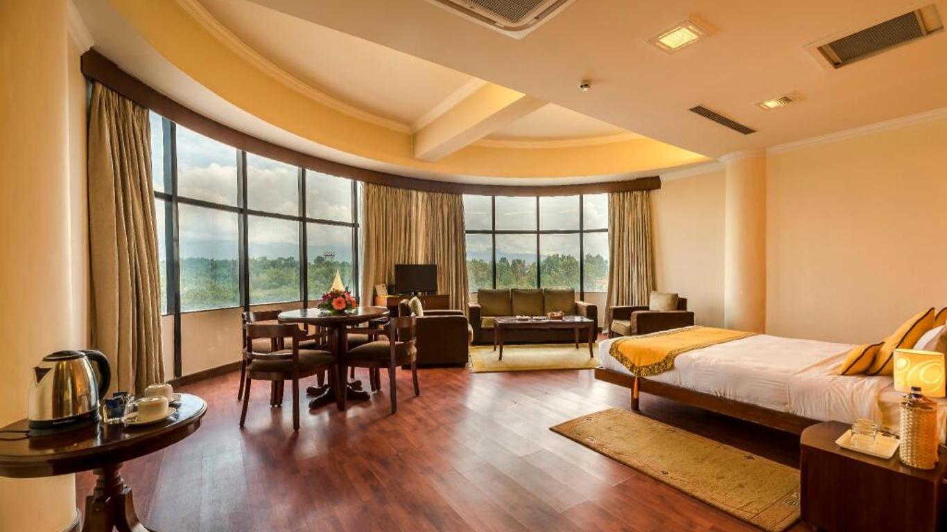 Airport Hotel