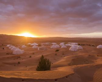 Camp Mars - Ksar Ghilane - Playa