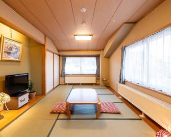 Hotel Sunny Shiga - Yamanouchi - Bedroom