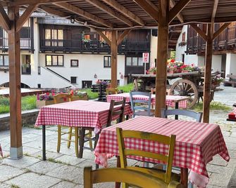 Ninette, intimità e natura - Sauze di Cesana - Restaurant