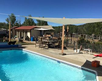 Mini Dude Ranch. \nWorking Horse ranch, studio, Pet friendly, Mountain Views - Pine Valley - Pool