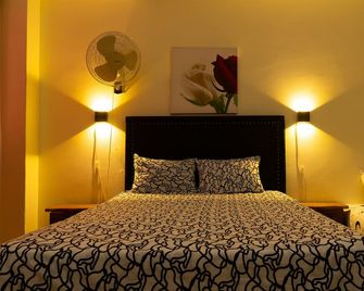 Twin Appartement Prado Malecon Havanna - Havana - חדר שינה