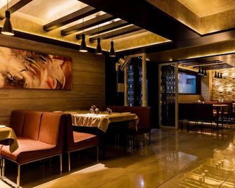 Hotel Rockland - Kota - Restaurant