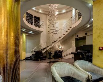 Chateau Rond Boutique Hotel & Spa - Loutraki - Salónek