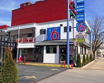 Motel 6 Baltimore Downtown - Baltimore - Toà nhà