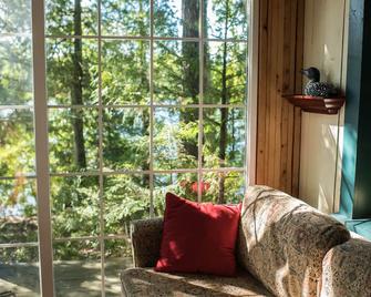 Nature lovers Paradise your own island - Gardiner - Living room