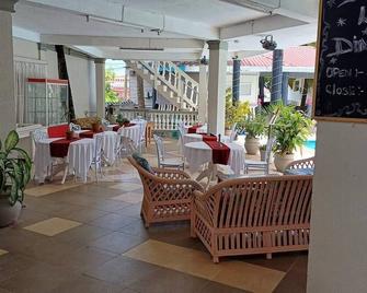 Bay Heights Escape Aparthotel - Unique Stays - Gros Islet - Ravintola